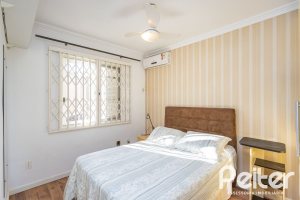 Casa em Condomínio à venda com 176m², 4 dormitórios, 2 suítes, 3 vagas, no bairro Ipanema em Porto Alegre