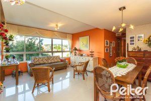 Apartamento à venda com 90m², 3 dormitórios, 1 suíte, 2 vagas, no bairro Tristeza em PORTO ALEGRE