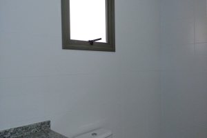 Apartamento à venda com 89m², 3 dormitórios, 1 suíte, 1 vaga, no bairro Ipanema em PORTO ALEGRE