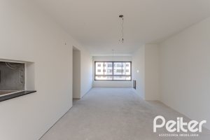 Apartamento à venda com 114m², 3 dormitórios, 3 suítes, 2 vagas, no bairro Tristeza em Porto Alegre