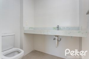 Apartamento à venda com 114m², 3 dormitórios, 3 suítes, 2 vagas, no bairro Tristeza em Porto Alegre