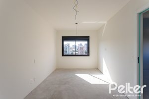Apartamento à venda com 114m², 3 dormitórios, 3 suítes, 2 vagas, no bairro Tristeza em Porto Alegre
