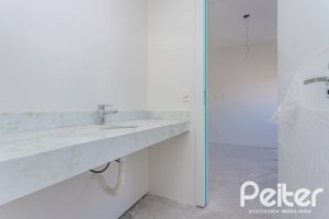 Apartamento à venda com 114m², 3 dormitórios, 3 suítes, 2 vagas, no bairro Tristeza em Porto Alegre