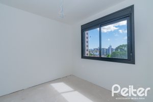 Apartamento à venda com 116m², 3 dormitórios, 1 suíte, 2 vagas, no bairro Tristeza em Porto Alegre