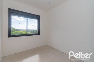Apartamento à venda com 116m², 3 dormitórios, 1 suíte, 2 vagas, no bairro Tristeza em Porto Alegre