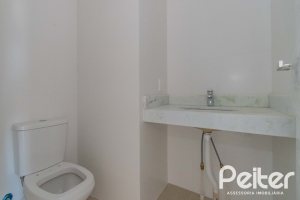 Apartamento à venda com 116m², 3 dormitórios, 1 suíte, 2 vagas, no bairro Tristeza em Porto Alegre