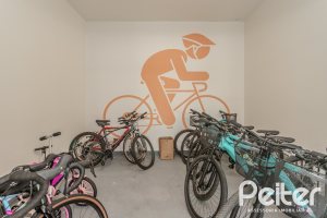 Apartamento à venda com 116m², 3 dormitórios, 1 suíte, 2 vagas, no bairro Tristeza em Porto Alegre