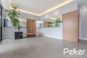 Apartamento à venda com 116m², 3 dormitórios, 1 suíte, 2 vagas, no bairro Tristeza em Porto Alegre