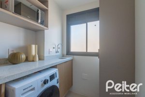 Apartamento à venda com 45m², 1 dormitório, 1 suíte, 1 vaga, no bairro Tristeza em Porto Alegre