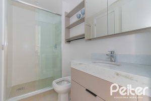 Apartamento à venda com 45m², 1 dormitório, 1 suíte, 1 vaga, no bairro Tristeza em Porto Alegre