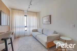 Apartamento à venda com 45m², 1 dormitório, 1 suíte, 1 vaga, no bairro Tristeza em Porto Alegre