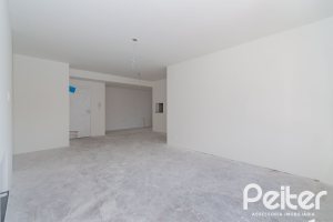 Apartamento à venda com 92m², 3 dormitórios, 1 suíte, 2 vagas, no bairro Tristeza em Porto Alegre