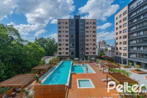 Apartamento à venda com 92m², 3 dormitórios, 1 suíte, 2 vagas, no bairro Tristeza em Porto Alegre