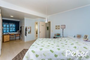 Casa em Condomínio à venda com 181m², 3 dormitórios, 1 suíte, 2 vagas, no bairro Ipanema em Porto Alegre