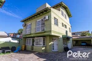 Casa em Condomínio à venda com 181m², 3 dormitórios, 1 suíte, 2 vagas, no bairro Ipanema em Porto Alegre