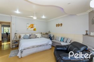 Casa em Condomínio à venda com 226m², 3 dormitórios, 1 suíte, 2 vagas, no bairro Ipanema em Porto Alegre