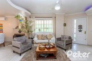 Casa em Condomínio à venda com 226m², 3 dormitórios, 1 suíte, 2 vagas, no bairro Ipanema em Porto Alegre