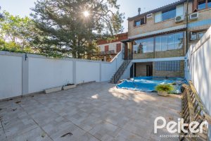  à venda, no bairro  em 