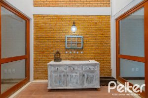  à venda, no bairro  em 