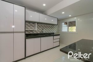  à venda, no bairro  em 