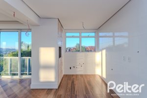 Apartamento à venda com 171m², 3 dormitórios, 3 suítes, 3 vagas, no bairro Tristeza em Porto Alegre