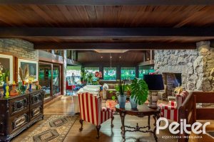 Casa em Condomínio à venda com 789m², 5 dormitórios, 3 suítes, 5 vagas, no bairro Cavalhada em PORTO ALEGRE