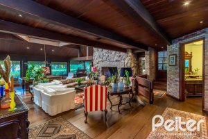 Casa em Condomínio à venda com 789m², 5 dormitórios, 3 suítes, 5 vagas, no bairro Cavalhada em PORTO ALEGRE