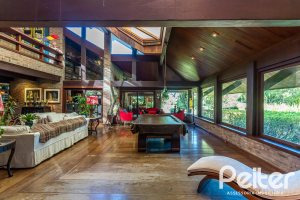 Casa em Condomínio à venda com 789m², 5 dormitórios, 3 suítes, 5 vagas, no bairro Cavalhada em PORTO ALEGRE