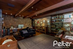 Casa em Condomínio à venda com 789m², 5 dormitórios, 3 suítes, 5 vagas, no bairro Cavalhada em PORTO ALEGRE