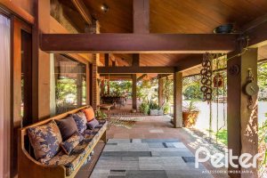 Casa em Condomínio à venda com 789m², 5 dormitórios, 3 suítes, 5 vagas, no bairro Cavalhada em PORTO ALEGRE