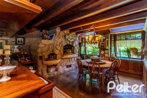 Casa em Condomínio à venda com 789m², 5 dormitórios, 3 suítes, 5 vagas, no bairro Cavalhada em PORTO ALEGRE