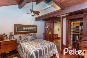 Casa em Condomínio à venda com 789m², 5 dormitórios, 3 suítes, 5 vagas, no bairro Cavalhada em PORTO ALEGRE