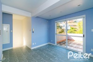 Casa à venda com 354m², 2 dormitórios, 2 suítes, 3 vagas, no bairro Sétimo Céu em Porto Alegre