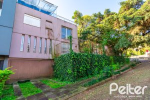 Casa à venda com 354m², 2 dormitórios, 2 suítes, 3 vagas, no bairro Sétimo Céu em Porto Alegre