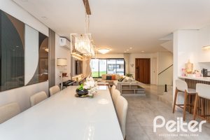 Casa em Condomínio à venda com 183m², 3 dormitórios, 3 suítes, 2 vagas, no bairro Ipanema em Porto Alegre