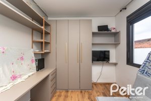 Casa em Condomínio à venda com 183m², 3 dormitórios, 3 suítes, 2 vagas, no bairro Ipanema em Porto Alegre