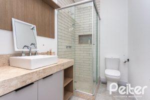 Casa em Condomínio à venda com 183m², 3 dormitórios, 3 suítes, 2 vagas, no bairro Ipanema em Porto Alegre