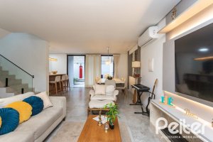 Casa em Condomínio à venda com 183m², 3 dormitórios, 3 suítes, 2 vagas, no bairro Ipanema em Porto Alegre