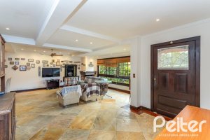 Casa em Condomínio à venda com 331m², 4 dormitórios, 4 suítes, 3 vagas, no bairro Tristeza em Porto Alegre