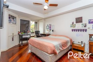 Casa em Condomínio à venda com 331m², 4 dormitórios, 4 suítes, 3 vagas, no bairro Tristeza em Porto Alegre