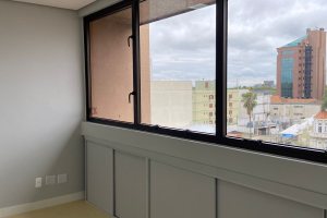 Comercial à venda com 44m², no bairro Menino Deus em Porto Alegre