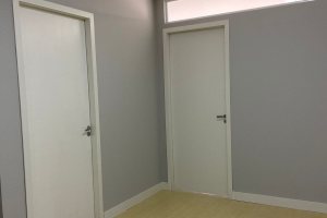 Comercial à venda com 44m², no bairro Menino Deus em Porto Alegre