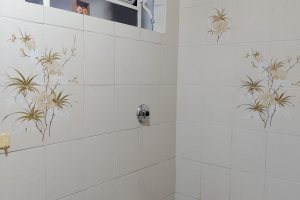 Casa à venda com 179m², 3 dormitórios, 1 suíte, 4 vagas, no bairro Teresópolis em Porto Alegre