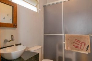 Casa em Condomínio à venda com 420m², 5 dormitórios, 2 suítes, 2 vagas, no bairro Cavalhada em PORTO ALEGRE