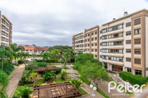 Apartamento à venda com 104m², 3 dormitórios, 1 suíte, 2 vagas, no bairro Ipanema em PORTO ALEGRE