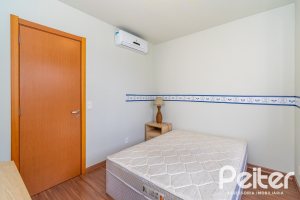 Apartamento à venda com 104m², 3 dormitórios, 1 suíte, 2 vagas, no bairro Ipanema em PORTO ALEGRE