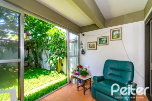 Casa em Condomínio à venda com 245m², 3 dormitórios, 1 suíte, 2 vagas, no bairro Tristeza em PORTO ALEGRE