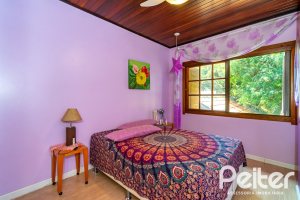 Casa em Condomínio à venda com 245m², 3 dormitórios, 1 suíte, 2 vagas, no bairro Tristeza em PORTO ALEGRE