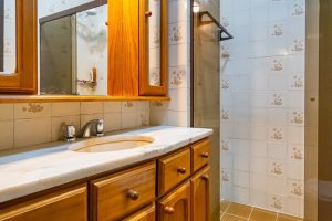 Casa em Condomínio à venda com 245m², 3 dormitórios, 1 suíte, 2 vagas, no bairro Tristeza em PORTO ALEGRE