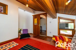 Casa em Condomínio à venda com 245m², 3 dormitórios, 1 suíte, 2 vagas, no bairro Tristeza em PORTO ALEGRE